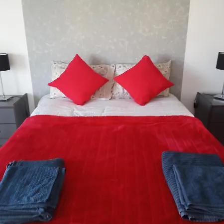 Waves Apartman Peniche