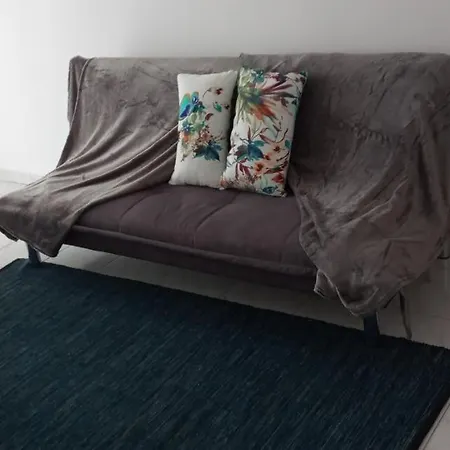 Waves Apartman *